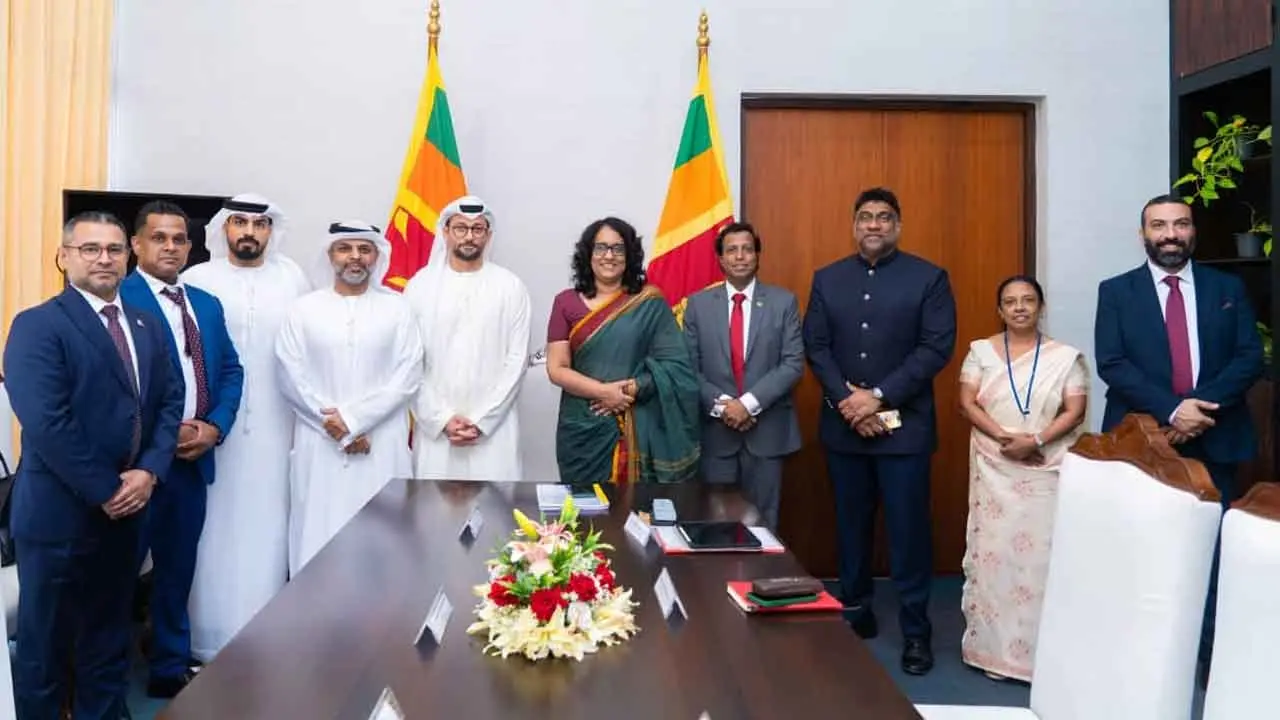 අගමැති සහ UAE ඉහළ පෙළේ නියෝජිත පිරිසක් අතර හමුවක්