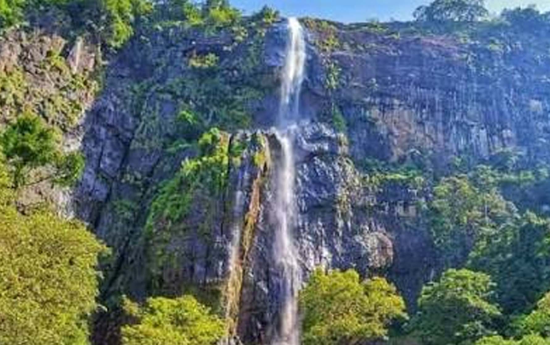 දියලුම දියඇල්ලේ ජල මට්ටම ශීඝ්‍රයෙන් පහළට