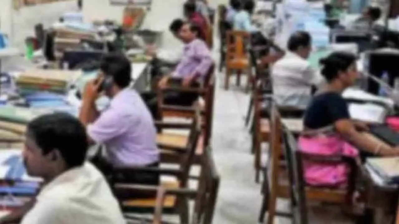ළමා අපරාධ චෝදනා ලැබූවන්ට රාජ්‍ය සේවය තහනම් !