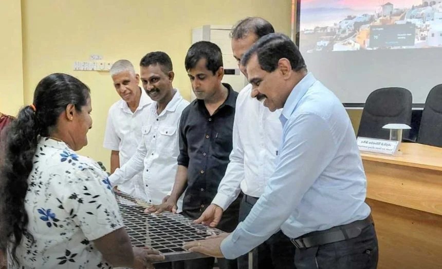 කුරුඳු කර්මාන්තය නංවාලීමට ප්‍රජාශක්ති ජාතික ව්‍යාපාරය යටතේ උපකරණ ප්‍රදානයක්